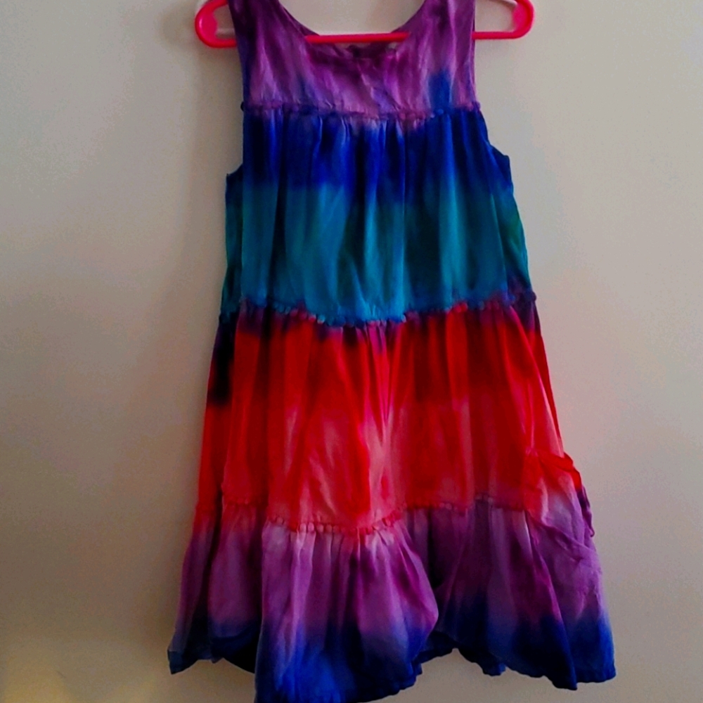 Pretty layered girls dresd